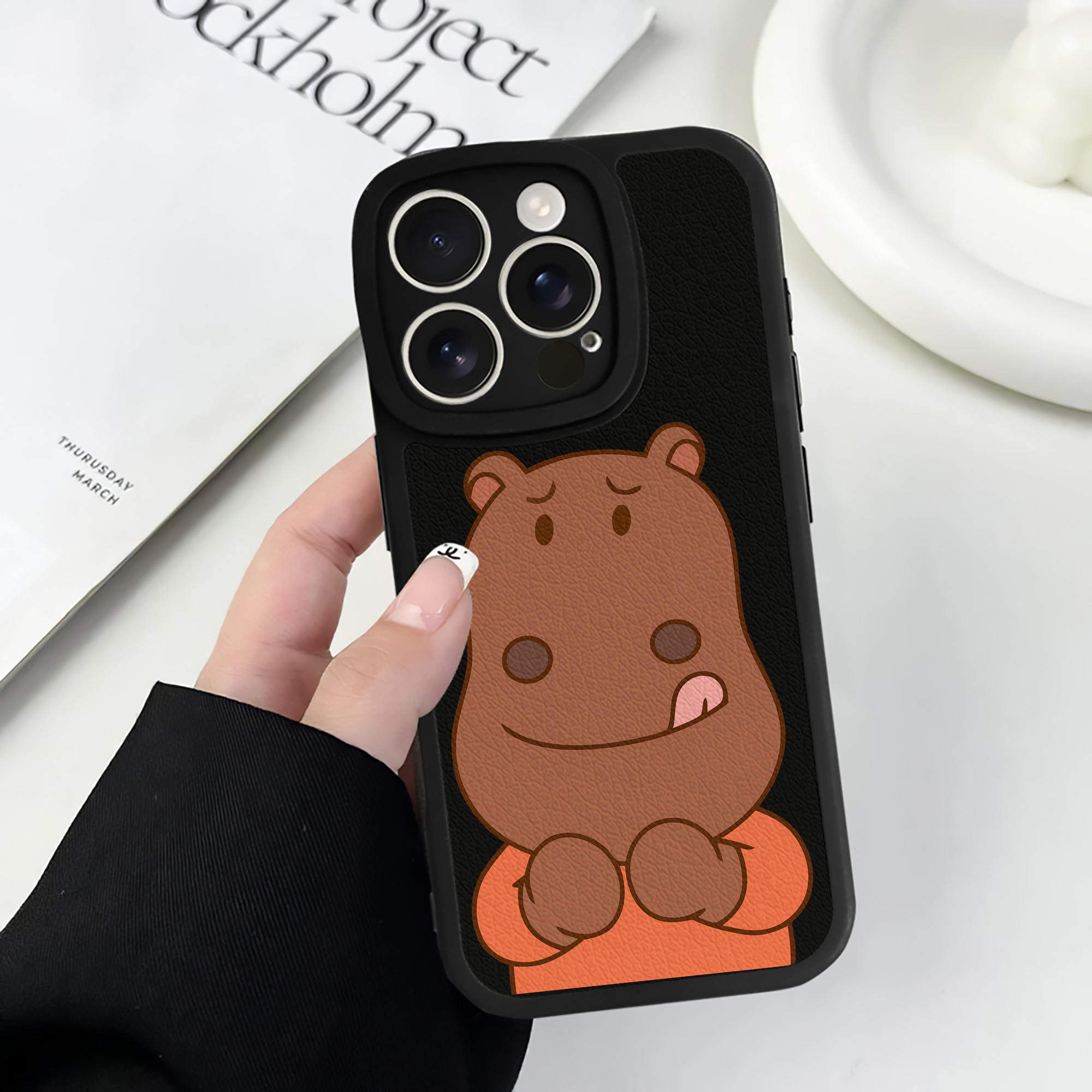 （画像用） アンパンマン Anpanman 【iPhone 16シリーズ対応】シリコンスマホケース（レザー調） 材質：シリコン